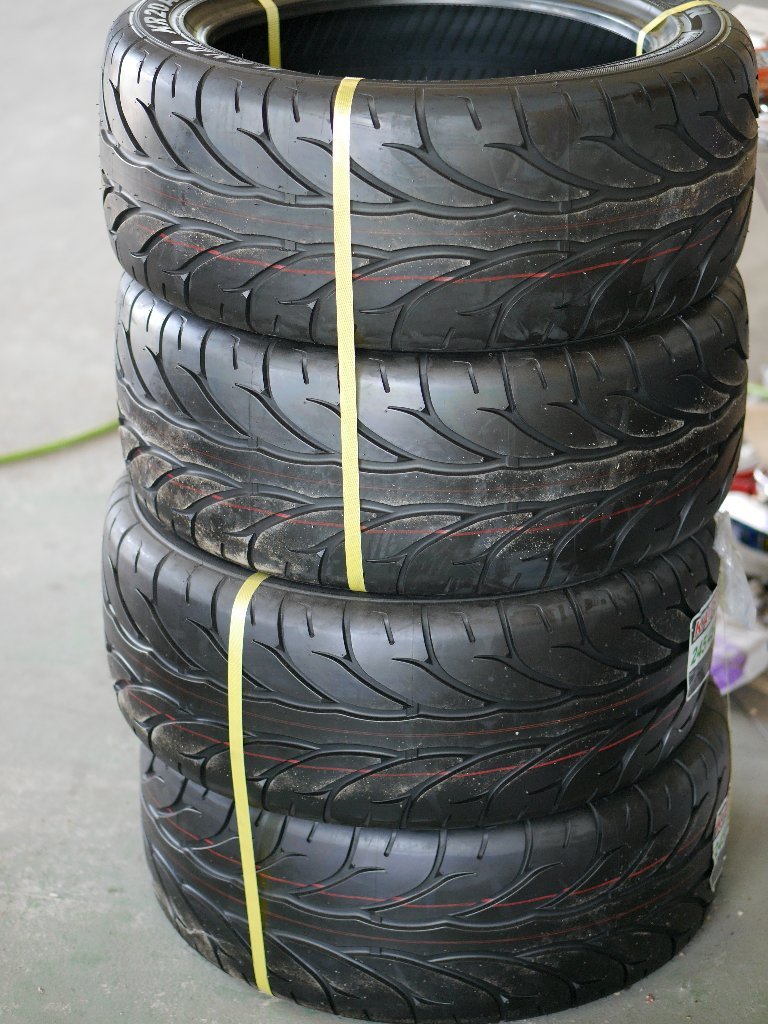 即購入OK!225/35R19 4本セット 新品輸入タイヤ 売りネット 自動車