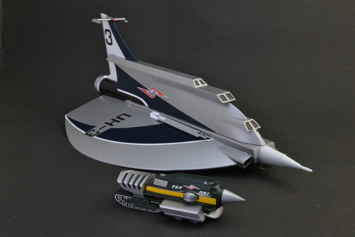 フジミ1/72ウルトラホーク3号&マグマライザー塗装改修完成品 フジミ1/72ウルトラホーク3号&マグマライザー塗装改修完成品