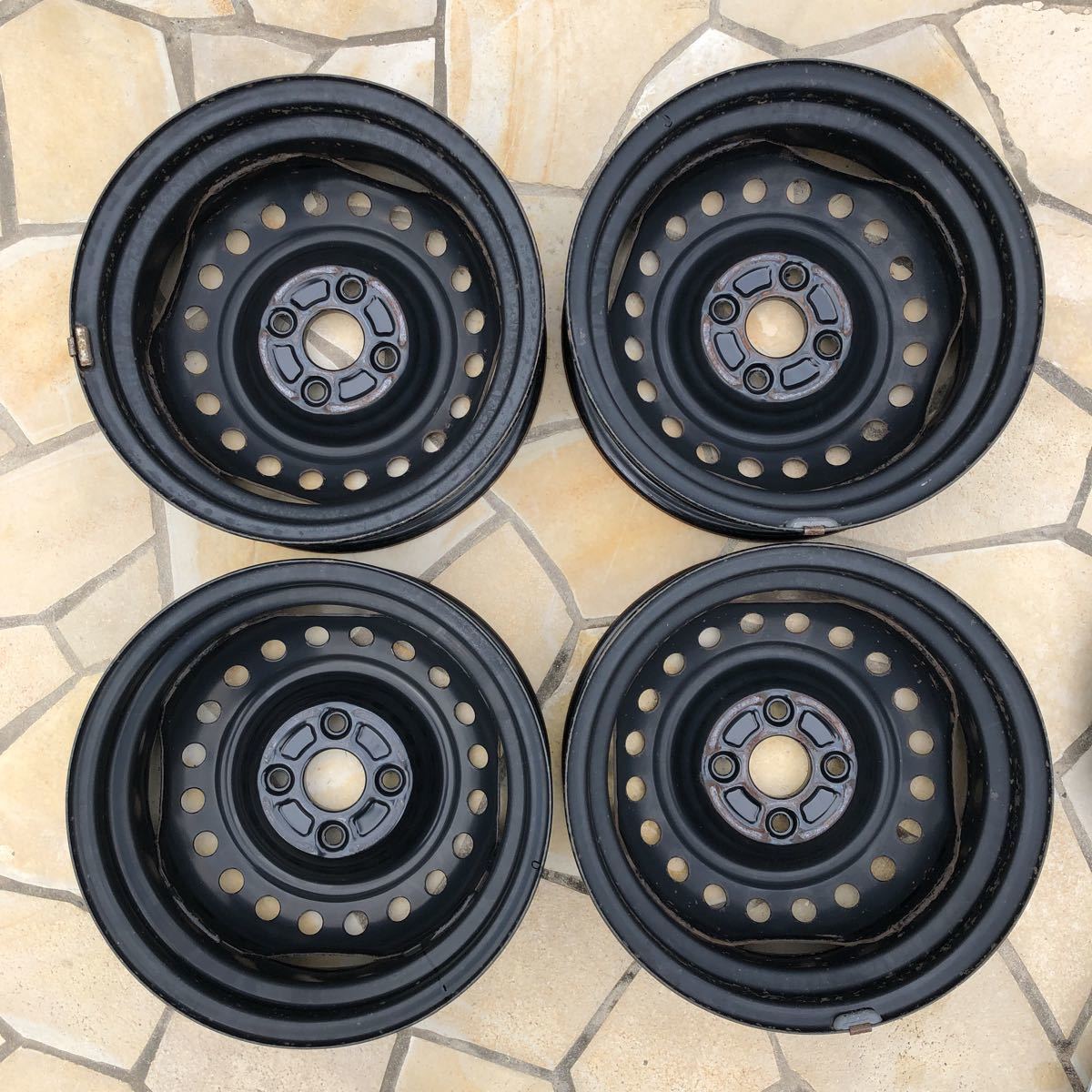 ダイハツ 純正 スチールホイール 鉄チン カバー キャップ 4本セット 刻印MJ 14×4.5J +45 4H PCD100 14インチ ムーヴ タント カスタム(純正品)|売買されたオークション情報、yahooの商品情報をアーカイブ公開 - オークファン(aucfan.com) ダイハツ 純正 スチールホイール 鉄チン カバー キャップ 4本セット 刻印MJ 14×4.5J +45 4H PCD100 14インチ ムーヴ タント カスタム(純正品)|売買されたオークション情報、yahooの商品情報をアーカイブ公開 - オークファン(aucfan.com)