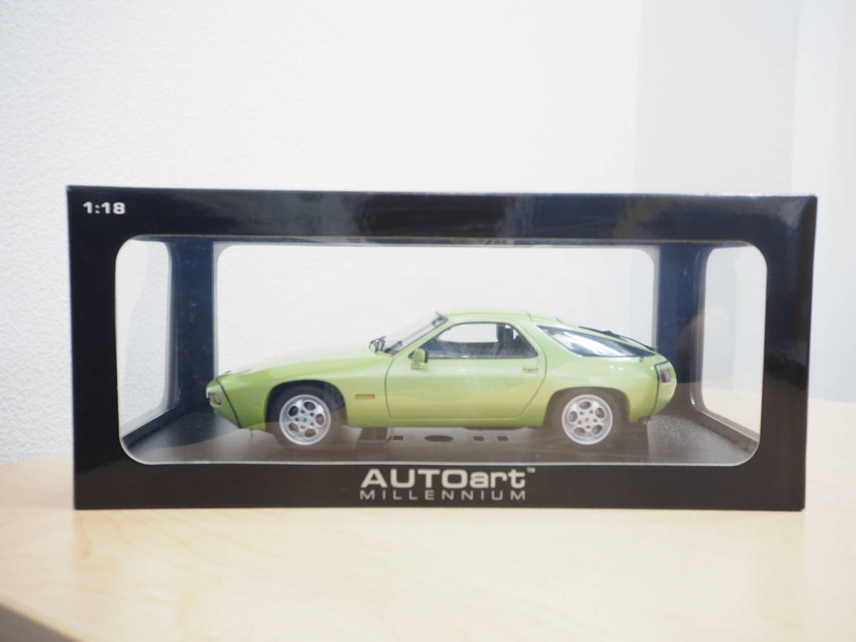 ◇Porsche/ ポルシェ 928◇ AUTOart MILLENNIUM 1/18 Lind Green ◇Porsche/ ポルシェ 928◇ AUTOart MILLENNIUM 1/18 Lind Green