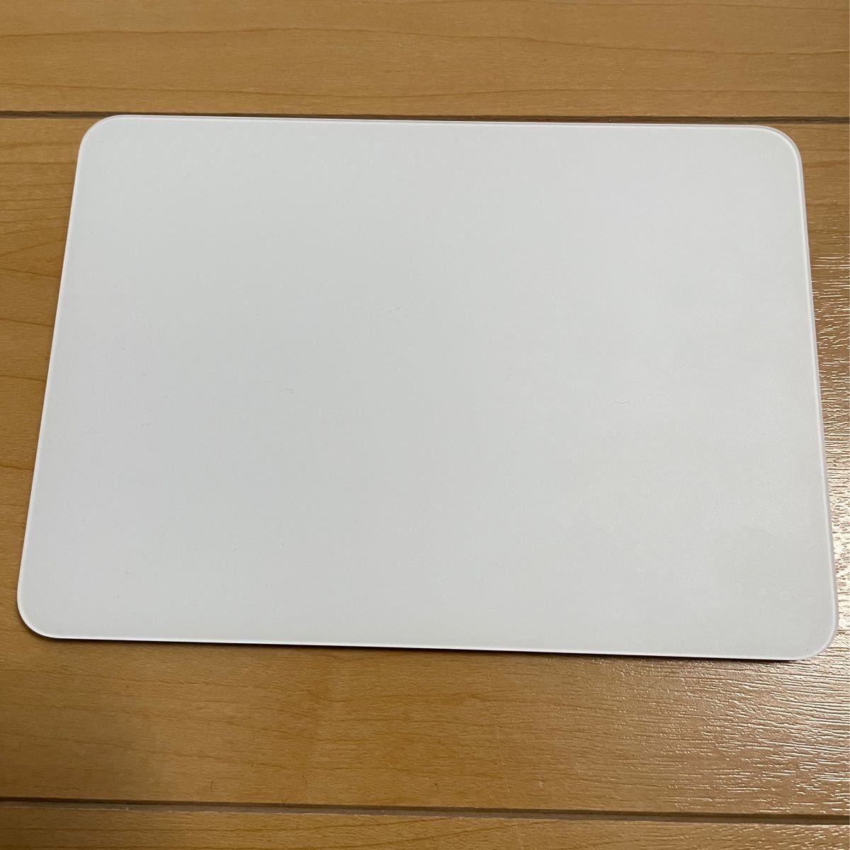 Apple トラックパッド Magic Trackpad