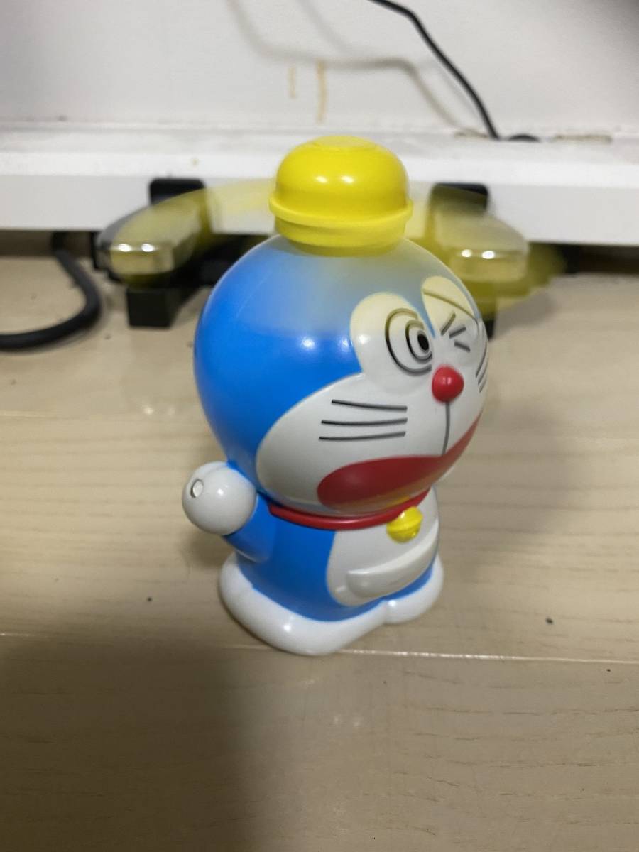 ねずみにパニック　ドラえもん　タケコプター付き_画像3