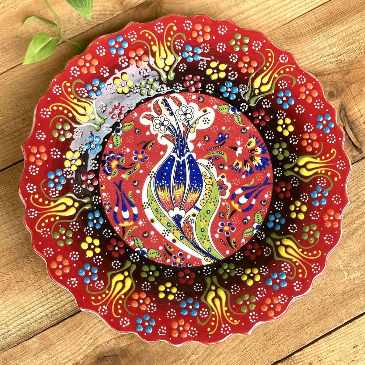 27cm* new goods * Turkey ceramics plate ornament interior * red tulip * hand made kyu tough ya ceramics [ conditions attaching free shipping ]036