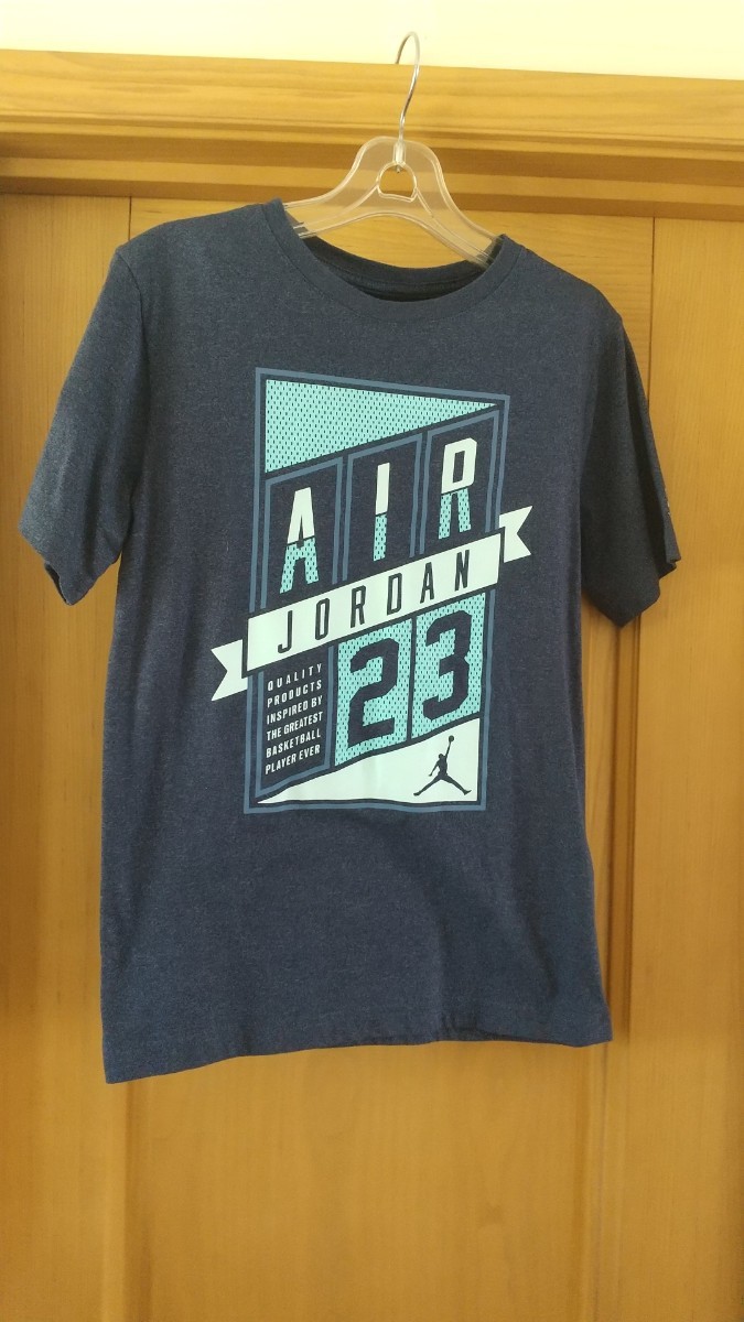 NIKE エア ジョーダン AIR JORDAN Tシャツ152～158cm 紺色