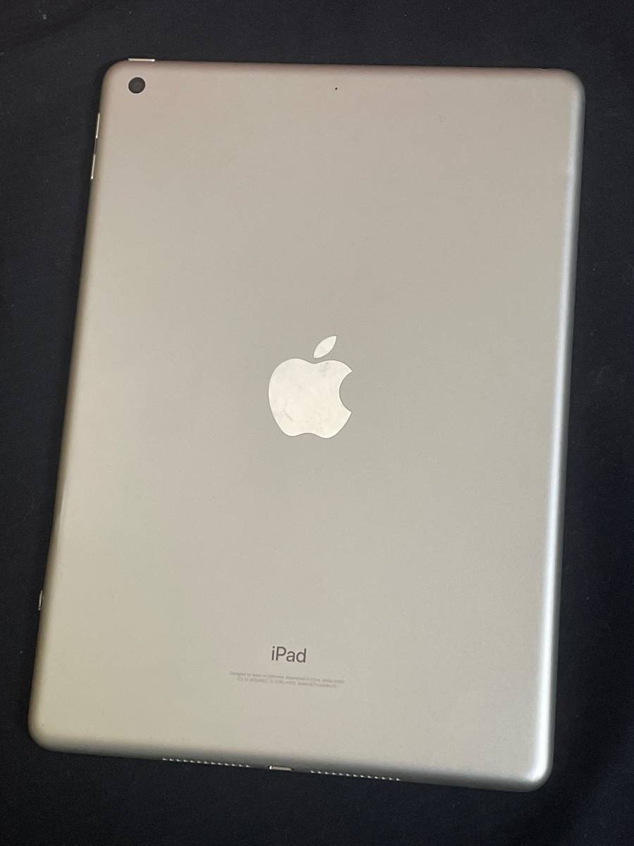 Apple iPad 5世代 Wi-Fi 32GB A1822(MP2G2J/A) シルバー 動作品