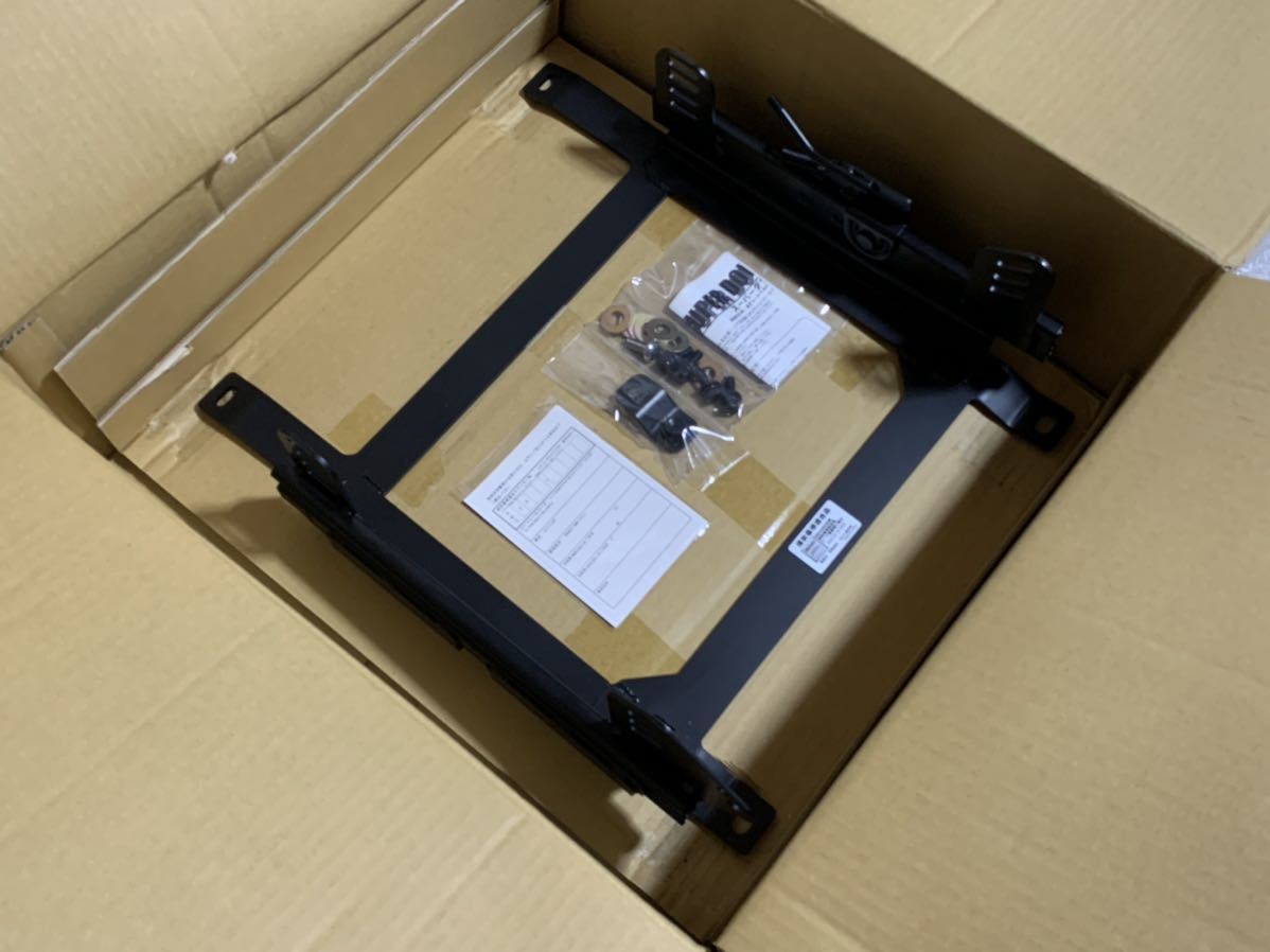 Ron】 カワイ製作所 RECARO用 シートレール L700 L800 ストーリア用