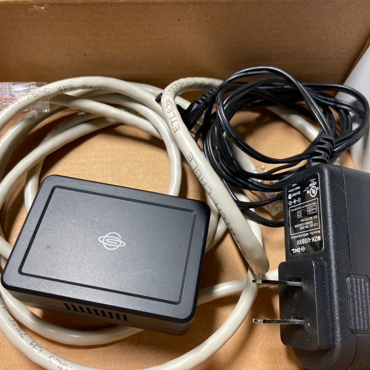 最旬ダウン PLANEX USB機器のデータをパソコンやデジタル家電で共有できるUSB 2.0メディアサーバ 1ポート PS3 Xbox 360対応  MZK-USBSV