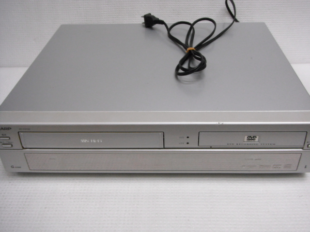 SHARP シャープ VTR一体型DVDビデオレコーダー DV-RW100 ビデオデッキ VHS 動作確認済 2003年製 Z-c_画像1