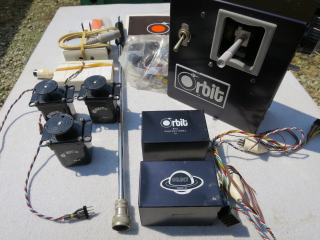 Orbit 3+1 プロポ 写真の全て 受信機2個 OSエンジン ENYAエンジン YS ...