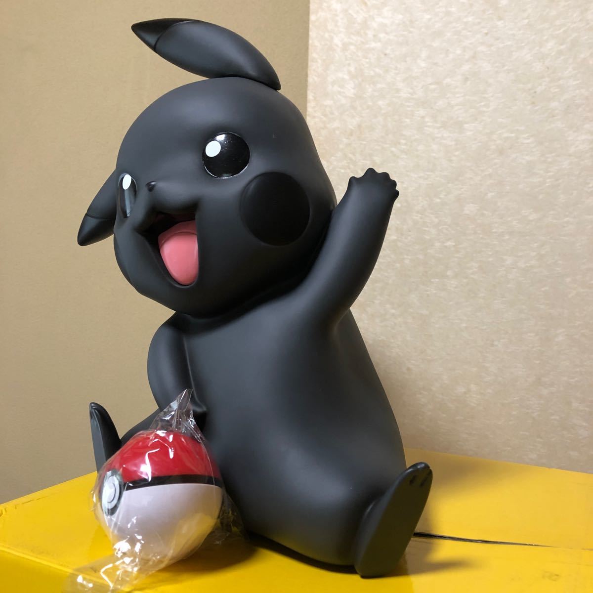 ピカチュウ等身大フィギュア 送料込み|Yahoo!フリマ(旧PayPay ピカチュウ等身大フィギュア 送料込み|Yahoo!フリマ(旧PayPay