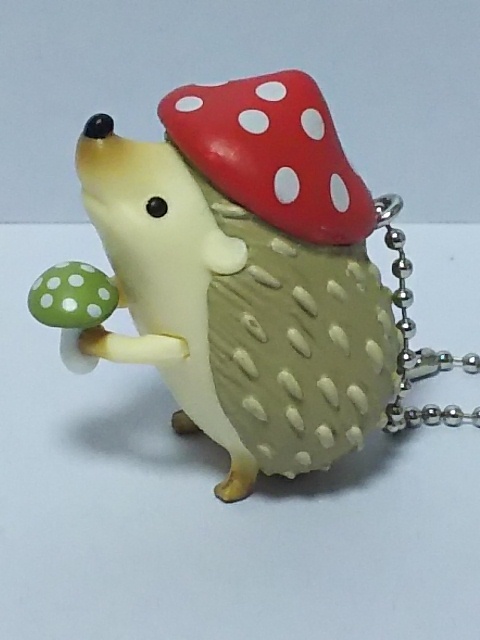 64*200).. .. hedgehog mascot ball chain (300 jpy Capsule toy ).. . hat. hedgehog 