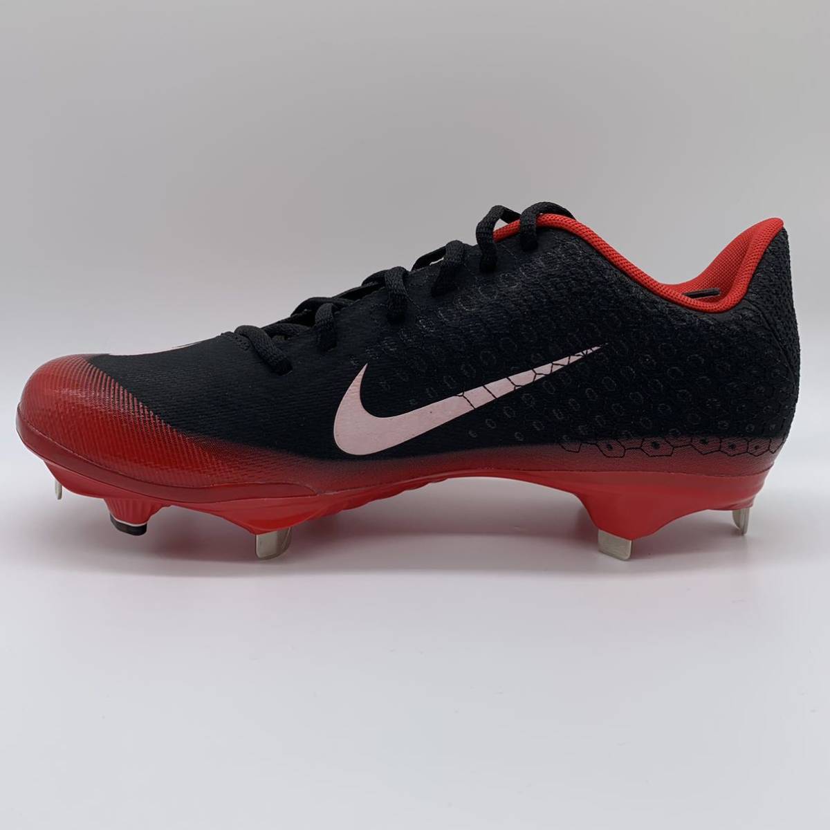 人気ブランドの新作 NIKE 日本未発売】NIKE 野球 スパイク 金具 グレー