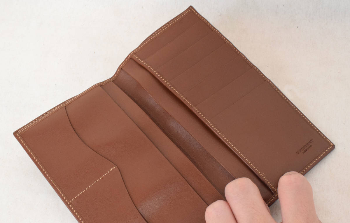 未使用品 BURBERRY バーバリー ノバチェック/シャドーホース 二 未使用品 BURBERRY バーバリー ノバチェック/シャドーホース 二
