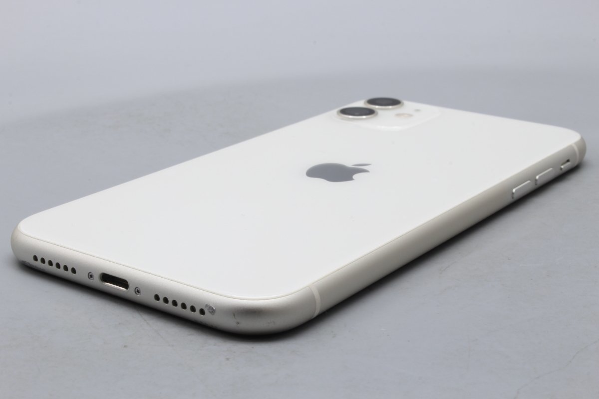 Apple iPhone11 64GB White A2221 MWLU2J/A バッテリ89%■SIMフリー(SIMロック解除済)★Joshin9322【1円開始・送料無料】_画像6