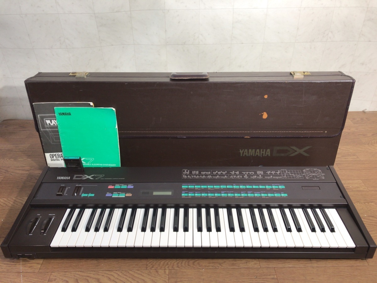 YAMAHA ヤマハ シンセサイザー DX7 動作品 名機 FM音源 ROM RAM付