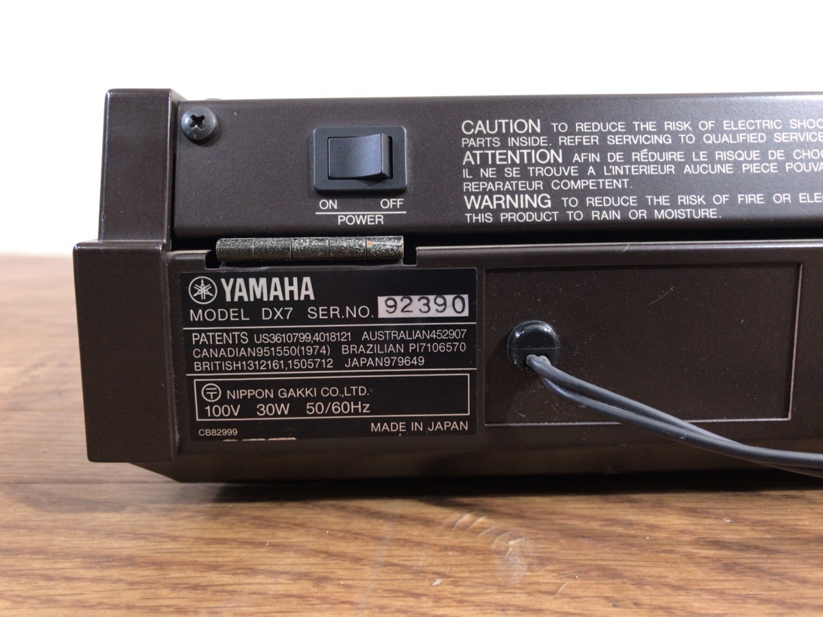 YAMAHA ヤマハ シンセサイザー DX7 動作品 名機 FM音源 ROM RAM付