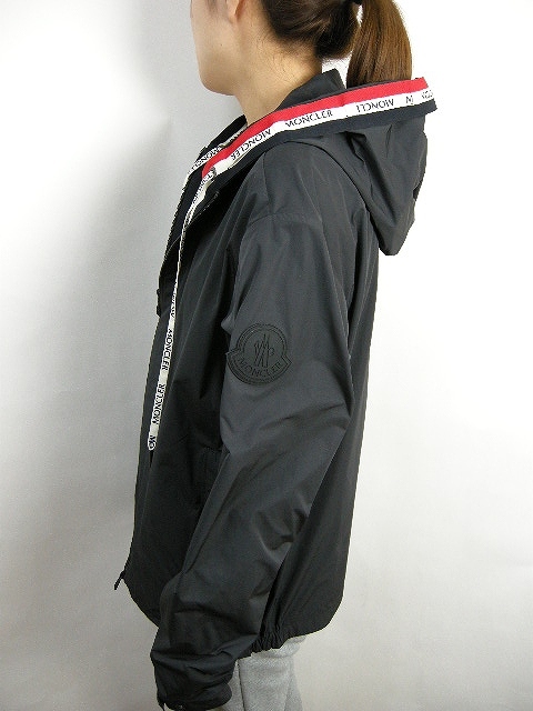 サイズ2(男性M-L相当)□新品 本物□モンクレール CARLES MONCLER