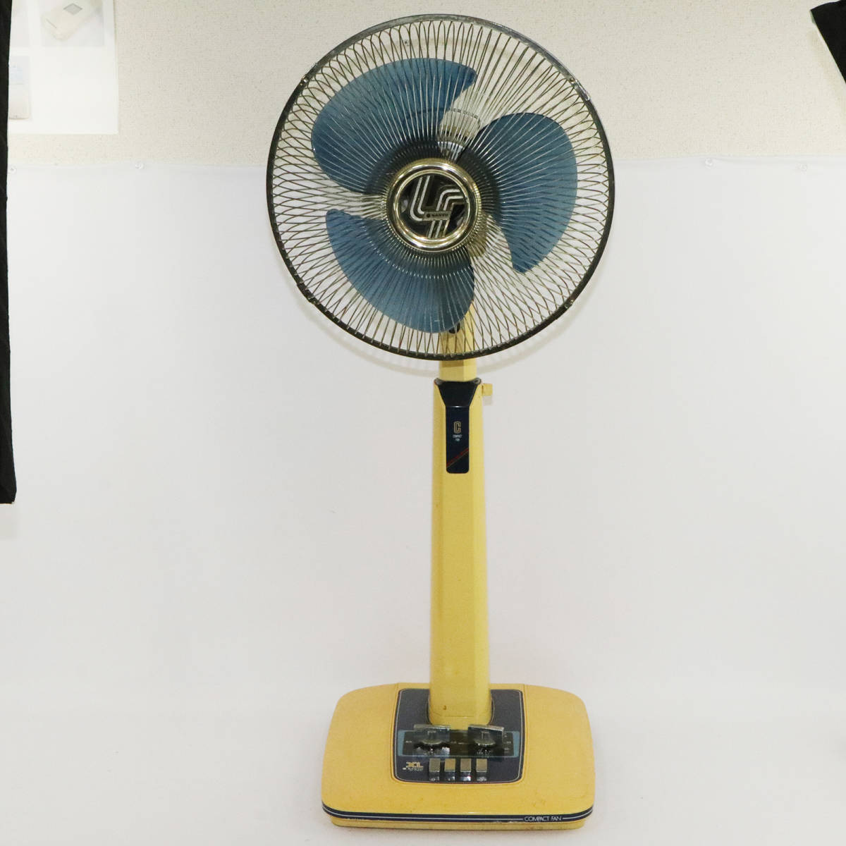 Yahoo!オークション - 昭和レトロ サンヨー扇風機 XL EF-C30XL Yahoo!オークション - 昭和レトロ サンヨー扇風機 XL EF-C30XL