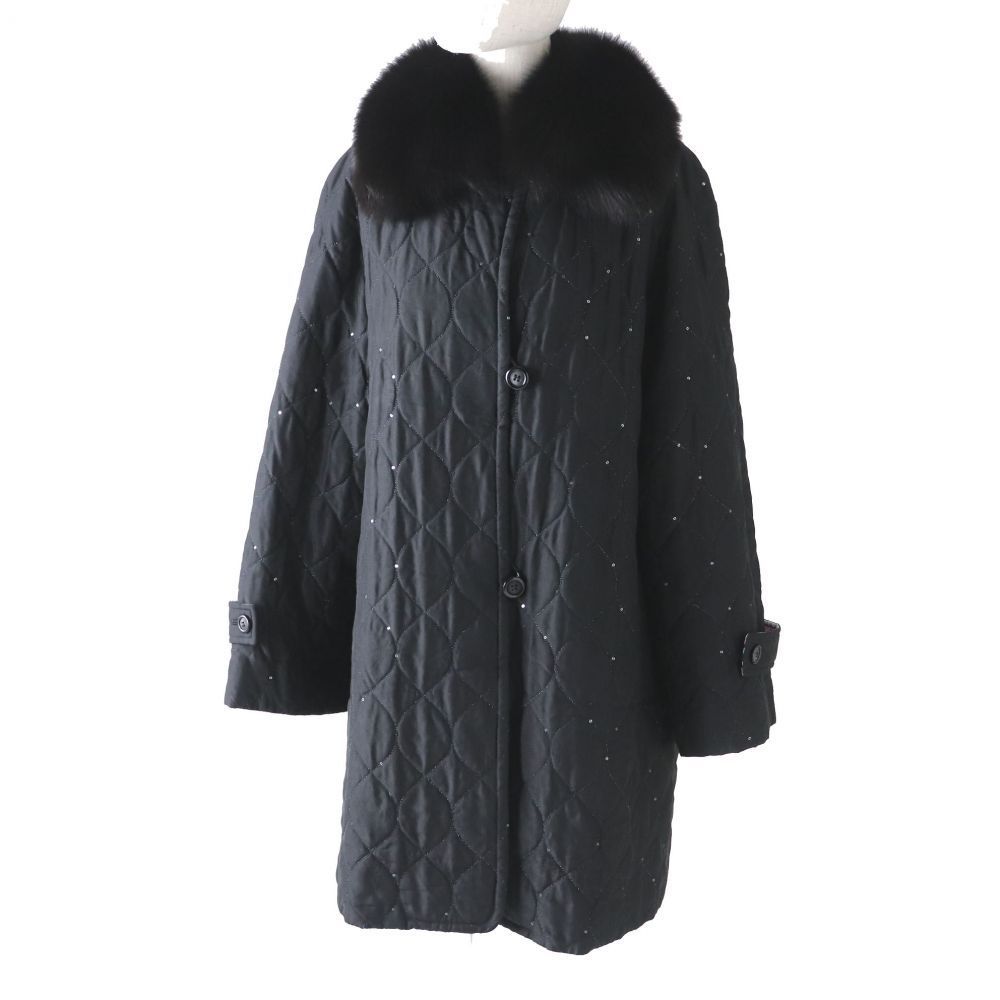 良品◎正規品 日本製 レオナール ファッション 0368482 レディース 襟FOX スパンコールキルティング シルク100％ 中綿コート 黒 11R