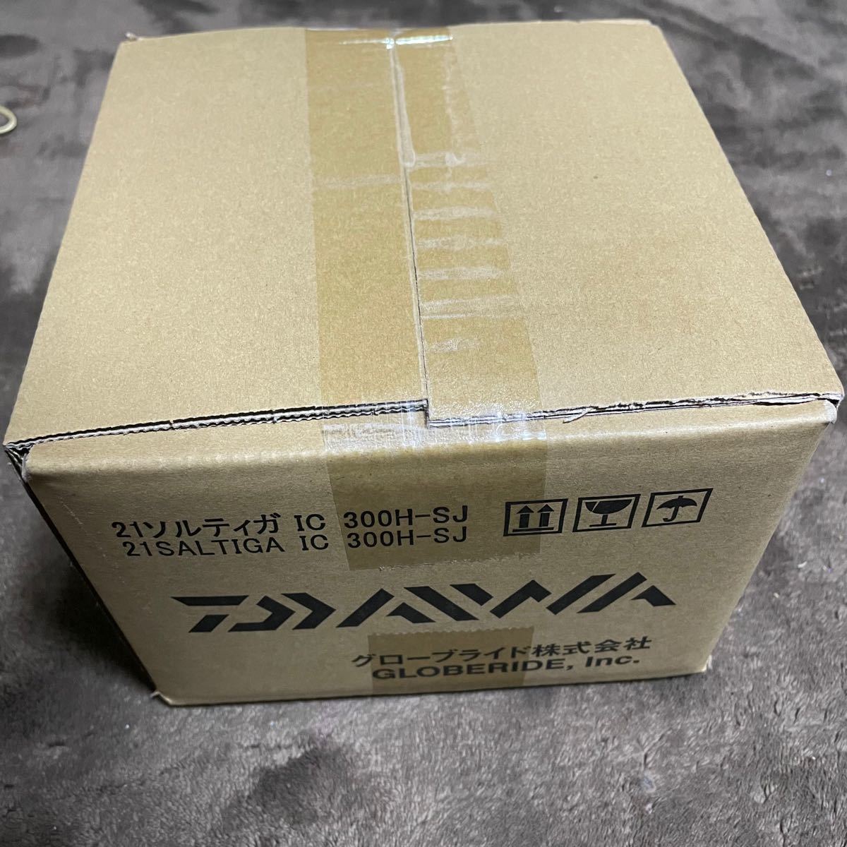 希少!!】 【新品】21 ソルティガ 右巻き 300H-SJ IC - ベイトリール