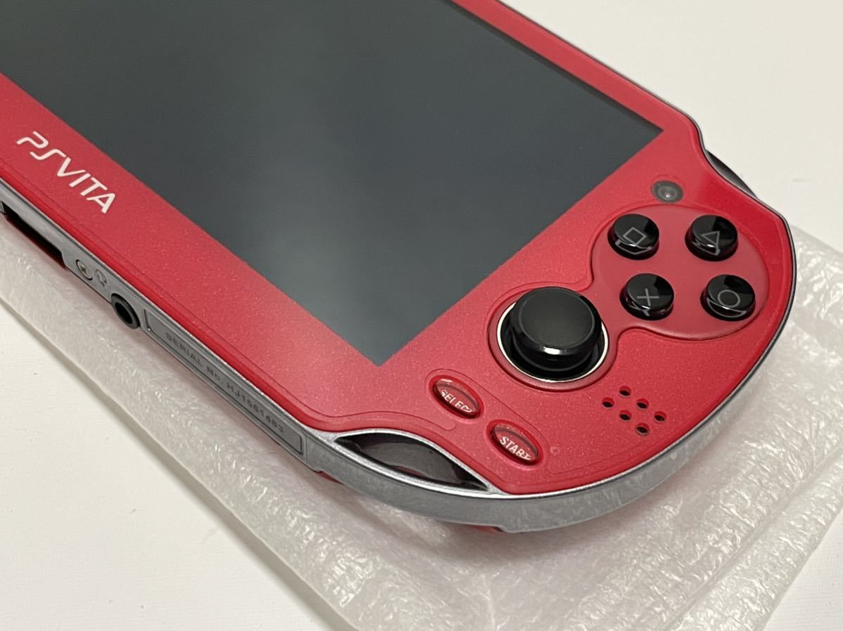 PlayStation Vita 本体 PCH-1000 レッド 美品 psvita｜PayPayフリマ