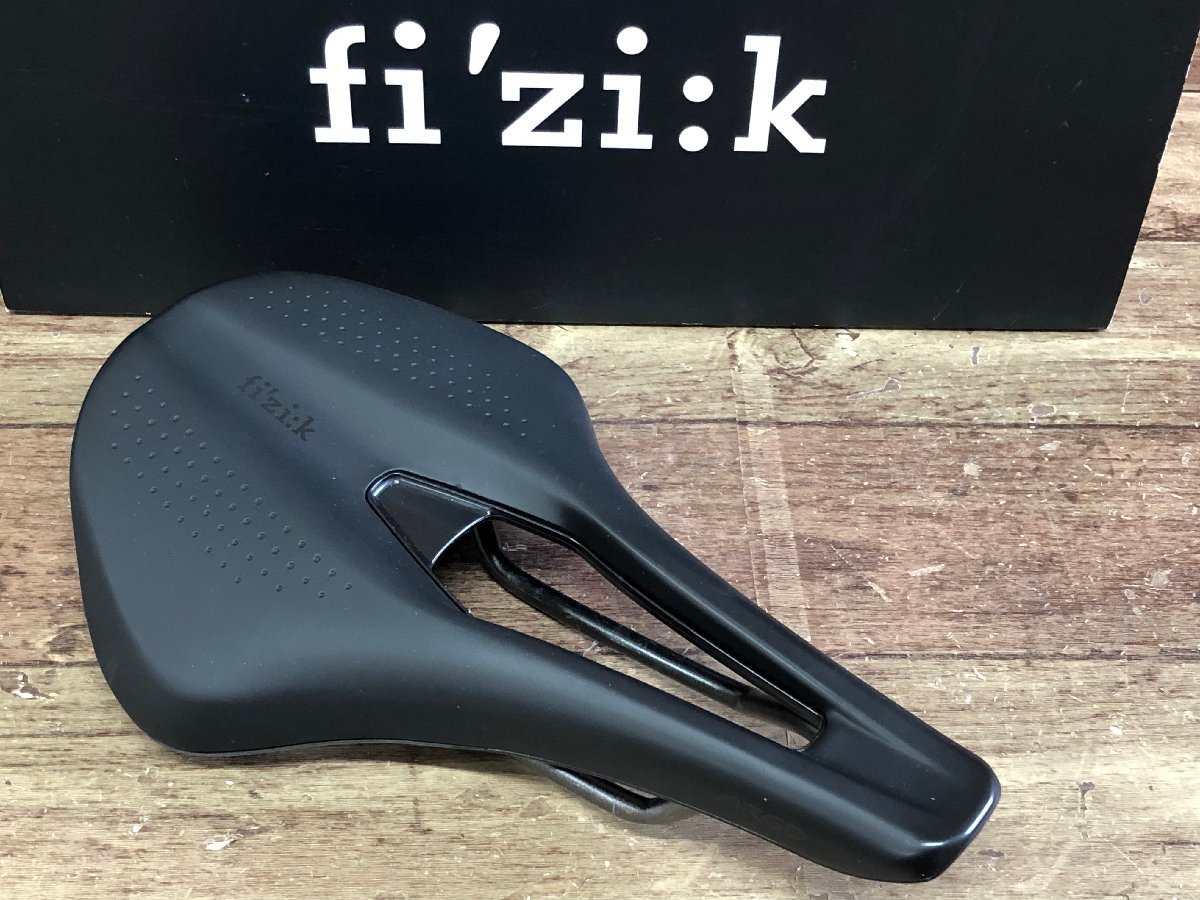 FR359 フィジーク FIZIK アルゴテンポR3 ARGO TEMPO R3 サドル 160mm