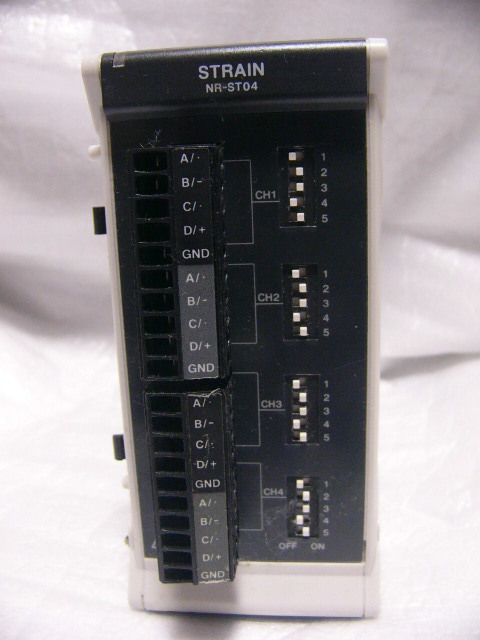 ☆動作保証☆ KEYENCE NR-ST04 ひずみ計測ユニット データ収集