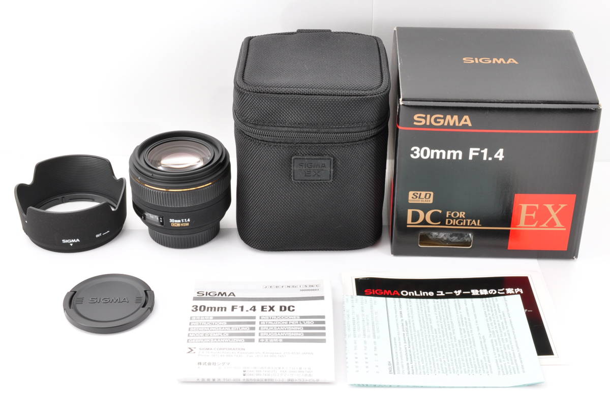 新品同様#CG03 Sigma 30mm f/1.4 EX DC AF Lens 箱付き　超絶美品_画像2
