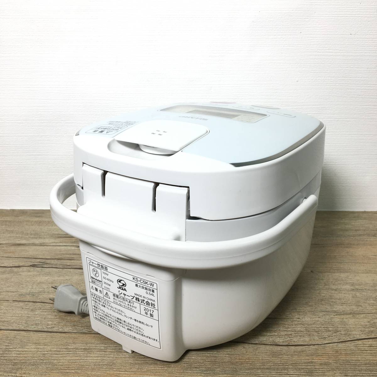 正規取扱店】 シャープ ジャー炊飯器 KS-C5K ホワイト 3合炊き 黒厚釜