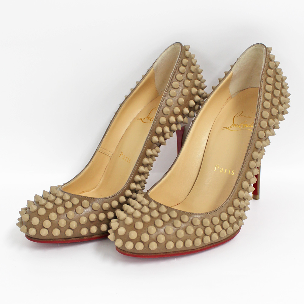 SALE/64%OFF】 ルブタン louboutin スタッズ パンプス 35.5 22.5 白