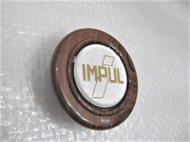 * rare "Impul" IMPUL wood grain mokme style Gold character horn button Claxon 1 point old car used 