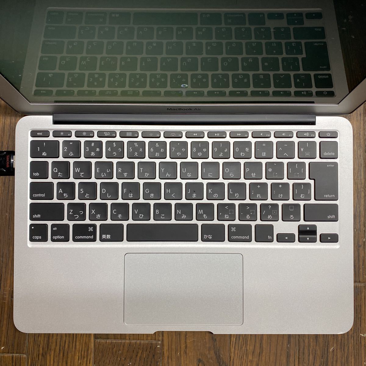 MAA-13 激安 MacBook Air 11-inch Early 2015 Core i5 5250U 1.60GHz メモリ4GB A1465 ブランコにて動作確認済み ストレージ欠品 ジャンク_画像5