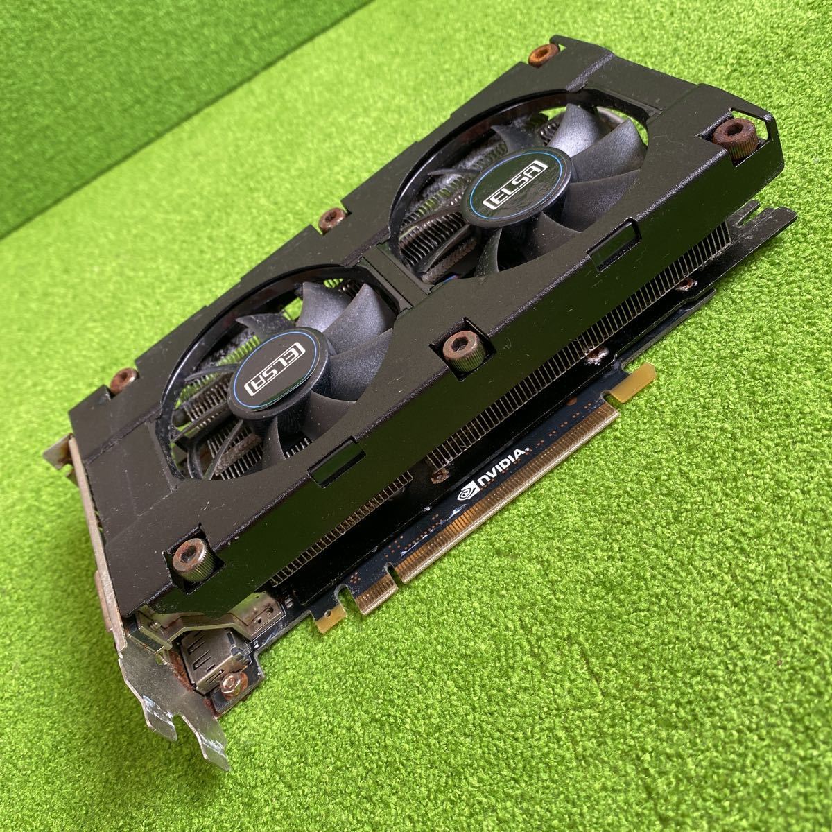 GGA71-23 激安 グラフィックボード ELSA GEFORCE GTX 960 2GB S.A.C GD960-2GEBX 認識.画像出力のみ確認 中古 同梱可能