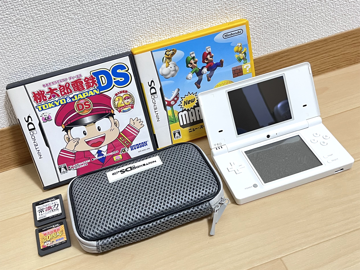 NINTENDO DSi 本体 ソフト セット 任天堂 ニンテンドー _画像1