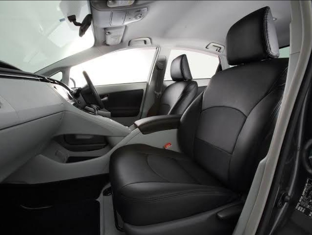 人気を誇る プリウス30 純正品質レザーシートカバー PRIUS 30 ienomat