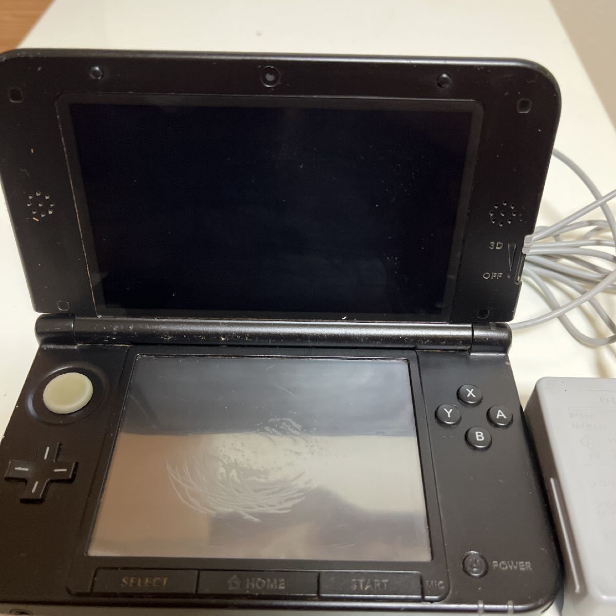 ニンテンドー3DS LL