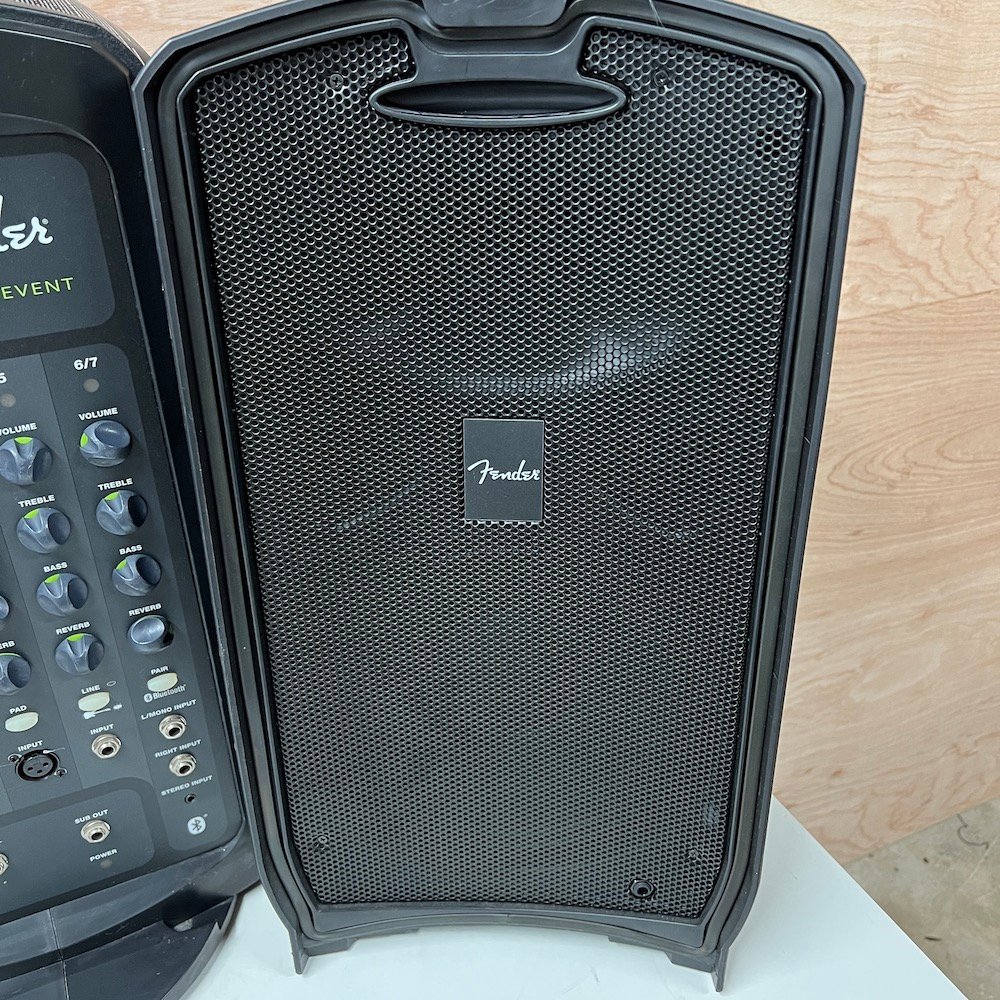Fender PAスピーカー・ミキサーセット PASSPORT EVENT Fender PAスピーカー・ミキサーセット PASSPORT EVENT