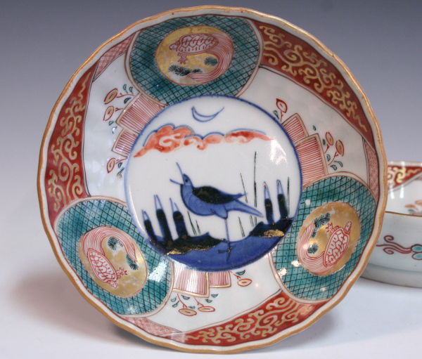 * blue **[SALE][ prompt decision ] old Imari / overglaze enamels gold paint bird writing . type .. plate /2 customer / Edo era ( pot deep plate direction attaching red .. turtle .. life antique tableware old fine art K291