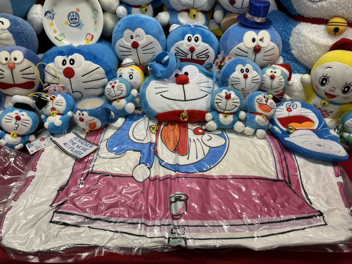 ドラえもん ぬいぐるみ ミニぐるみ コップ お皿 他 大量 まとめ ドラえもん ぬいぐるみ ミニぐるみ コップ お皿 他 大量 まとめ