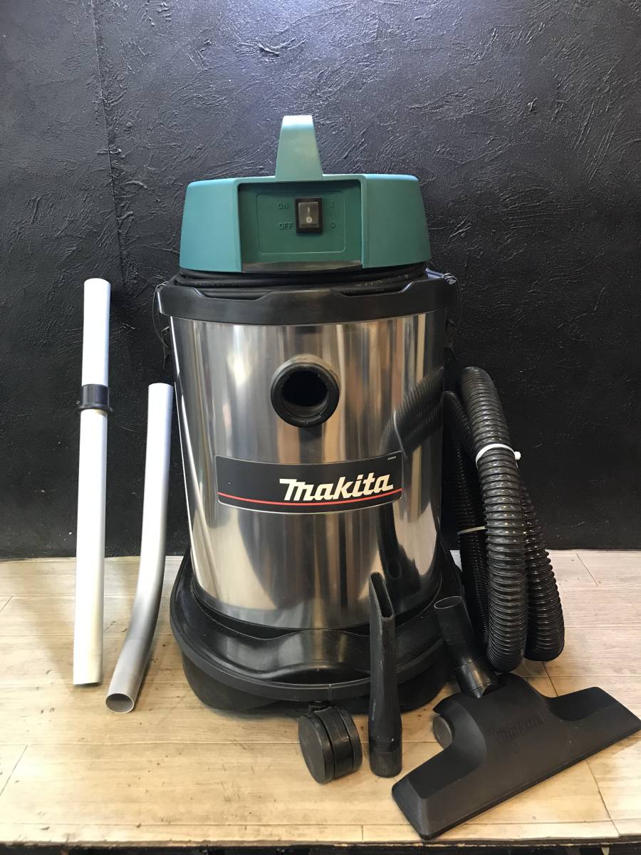 ◇美品◇ makita/マキタ 乾湿両用集じん機 406 動作確認OK お買い得