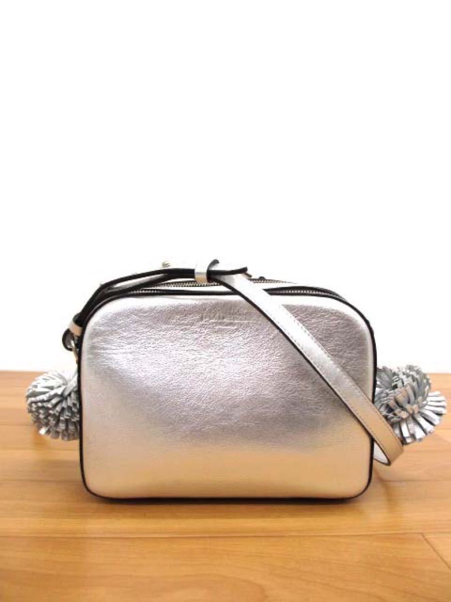 上品な リベルタ Davidson J&M 美品 LIBERTA メタリック ポンポン