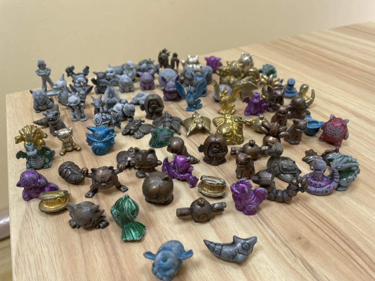 O1円~!!ポケモン メタル フィギア ガチャガチャ レア コレクション