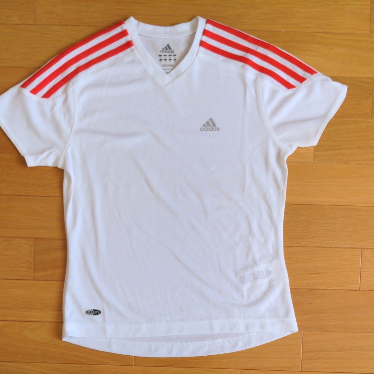 adidas 半袖Tシャツ スポーツウェア