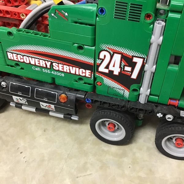 新品・未開封】 レゴ (LEGO)テクニック サービストラック 42008-