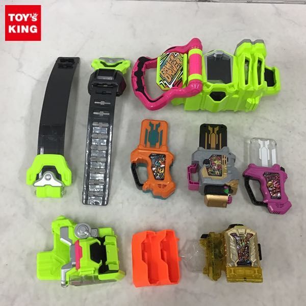 1円~ バンダイ 仮面ライダーエグゼイド DXゲーマドライバー、DX