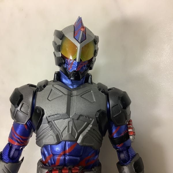 1円〜 S.H.Figuarts 仮面ライダーアマゾンズ 仮面ライダーアマゾンネオアルファ 1円〜 S.H.Figuarts 仮面ライダーアマゾンズ 仮面ライダーアマゾンネオアルファ