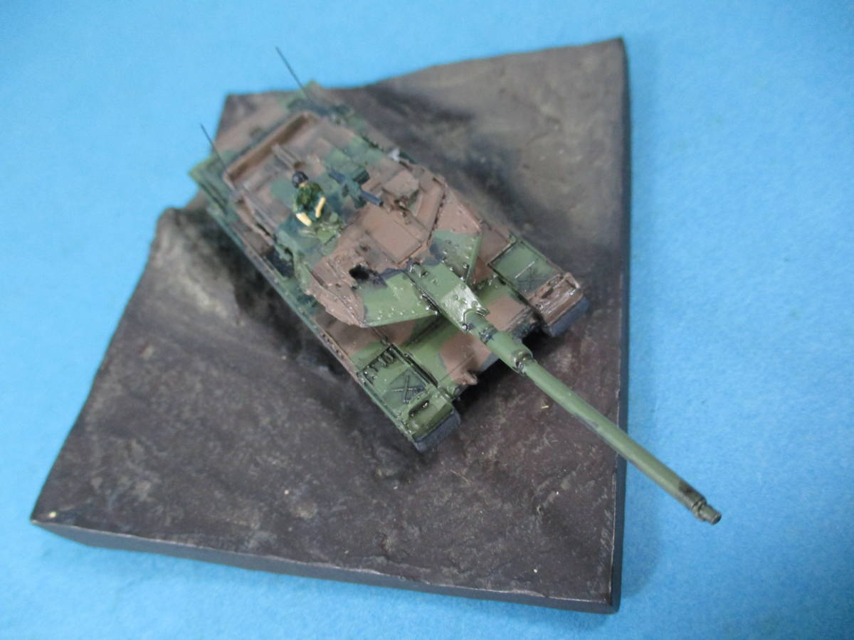 1/144 完成品 陸上自衛隊 90式戦車改　71口径120m/m砲装備 2色迷彩 _画像4