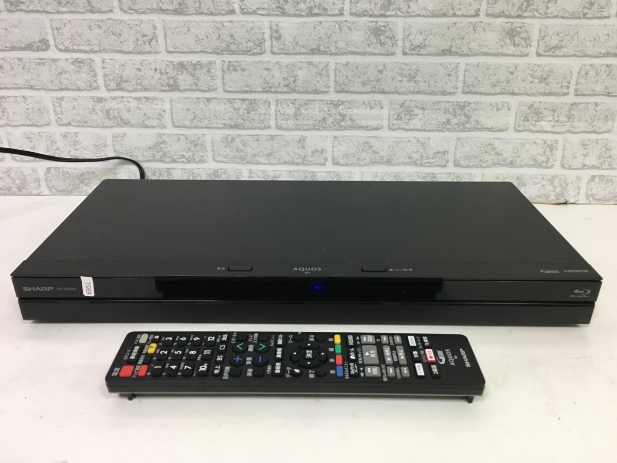人気のクリスマスアイテムがいっぱい! SHARP BDレコーダー BD-NS500