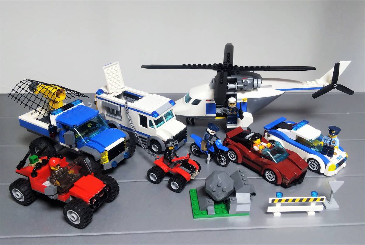 レゴ LEGO シティ 60172 ポリスバンとドロボウのバギー 60043 山の