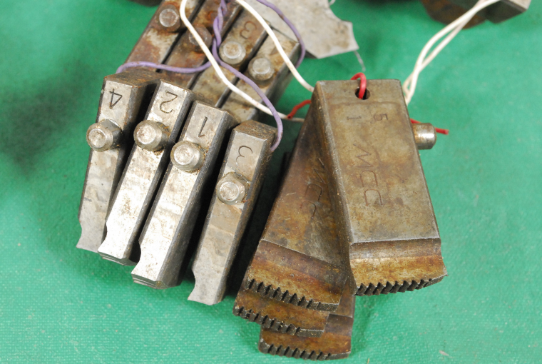 9114 MCC ねじ切り機 黒豹コンジット 松阪鉄工所 パイプマシン 9114 MCC ねじ切り機 黒豹コンジット 松阪鉄工所 パイプマシン
